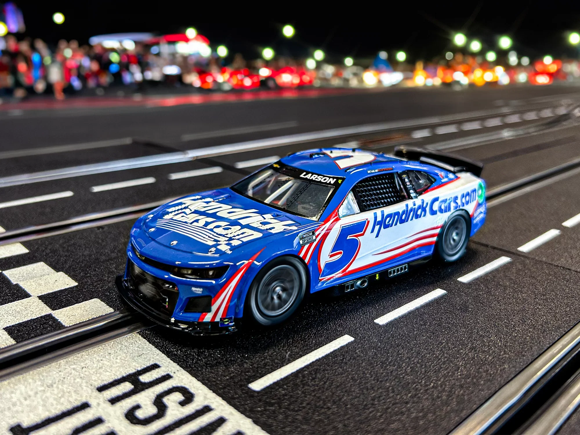 NASCAR Camaro NextGen ZL1 "Hendrick Motorsports, Kyle Larson, No.5 - Image 2