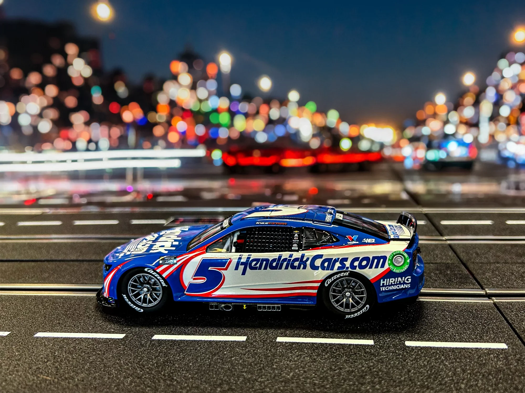 NASCAR Camaro NextGen ZL1 "Hendrick Motorsports, Kyle Larson, No.5 - Image 3