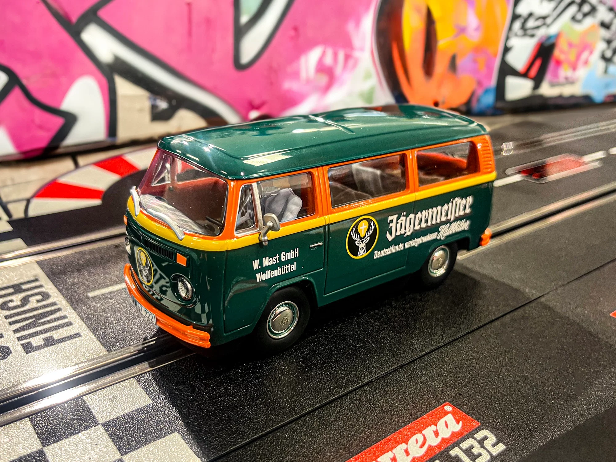 VW BUS T2b "Jägermeister" - Image 2