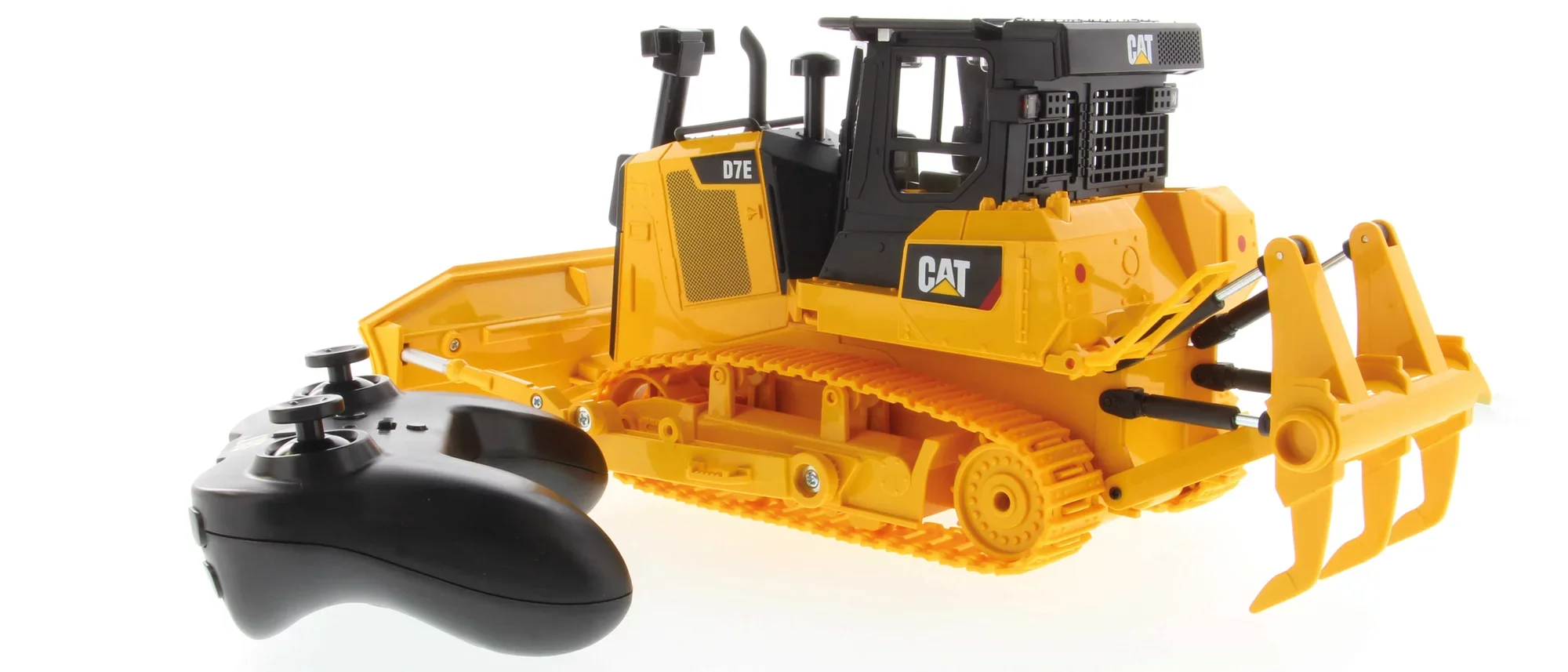 1:24 RC Cat® AT D7E Track Type Tractor - Image 17
