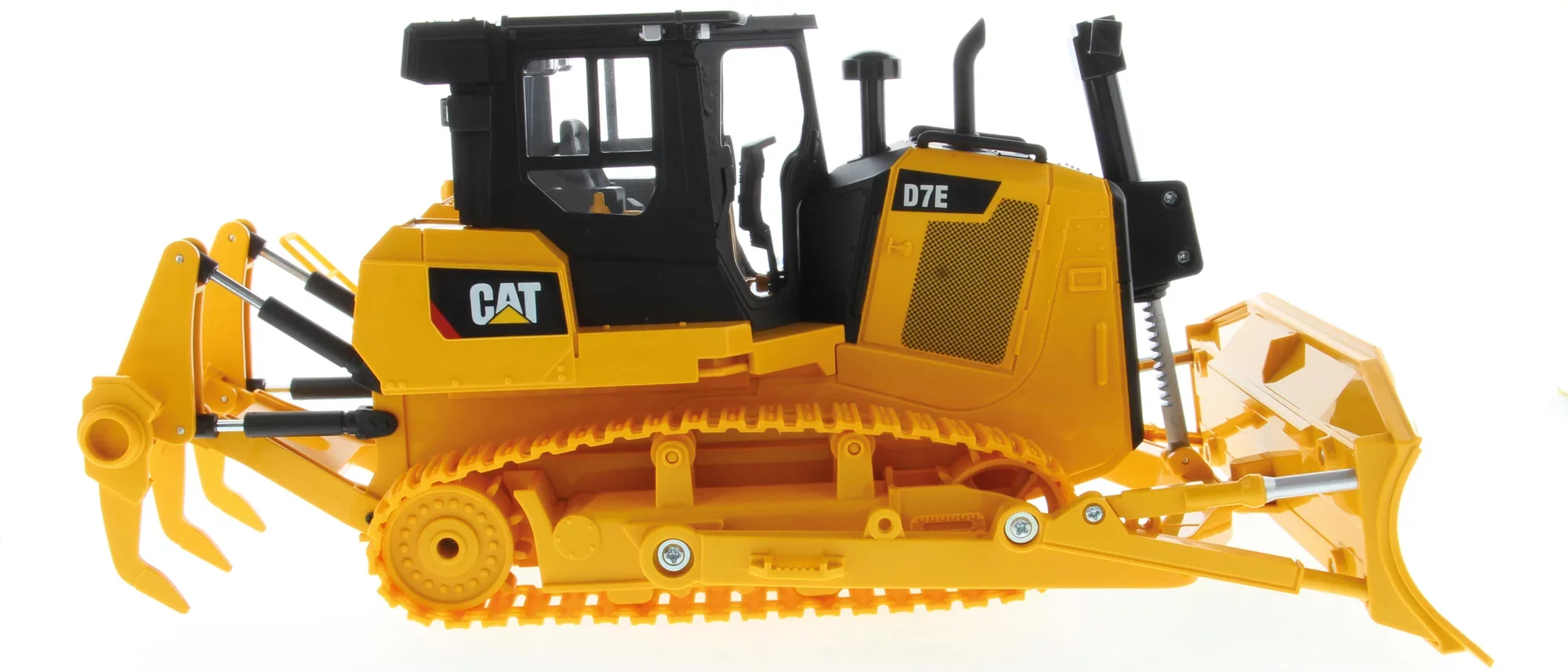 1:24 RC Cat® AT D7E Track Type Tractor - Image 21