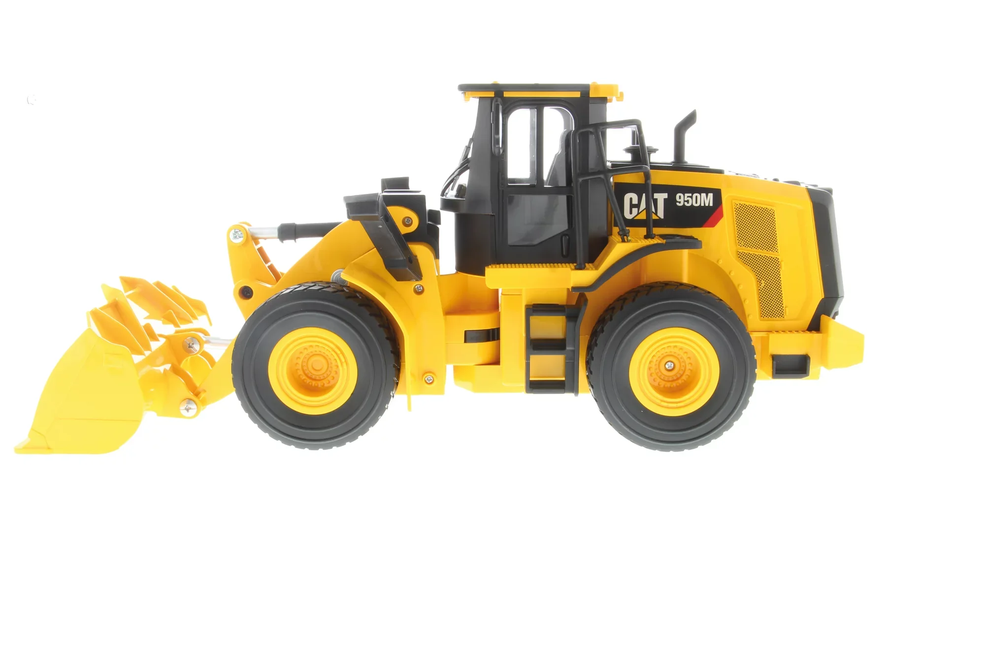 1:24 RC Cat® 950M Wheel Loader - Image 4