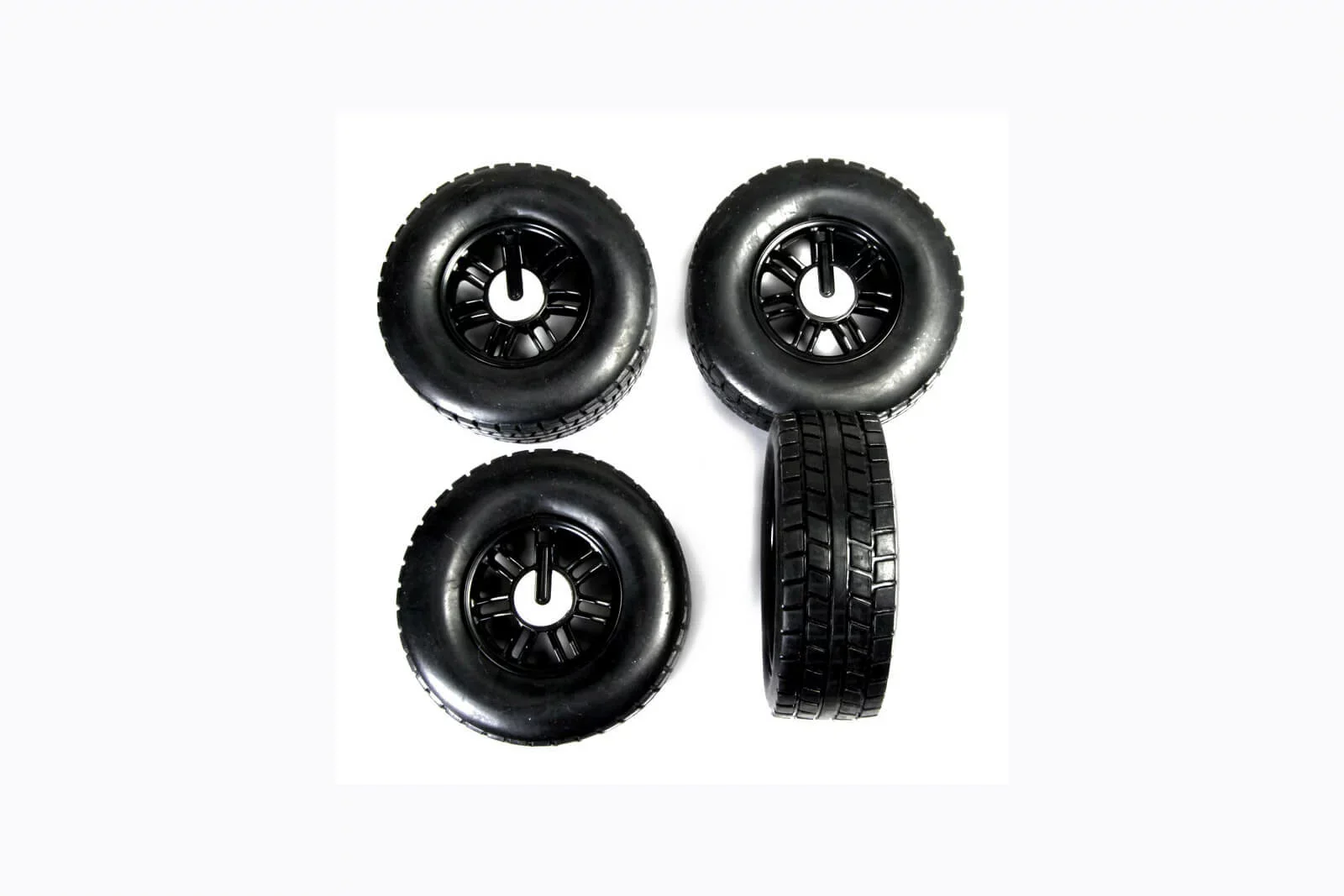 4 tyres with wheel rims for Hummer H3  (120005)